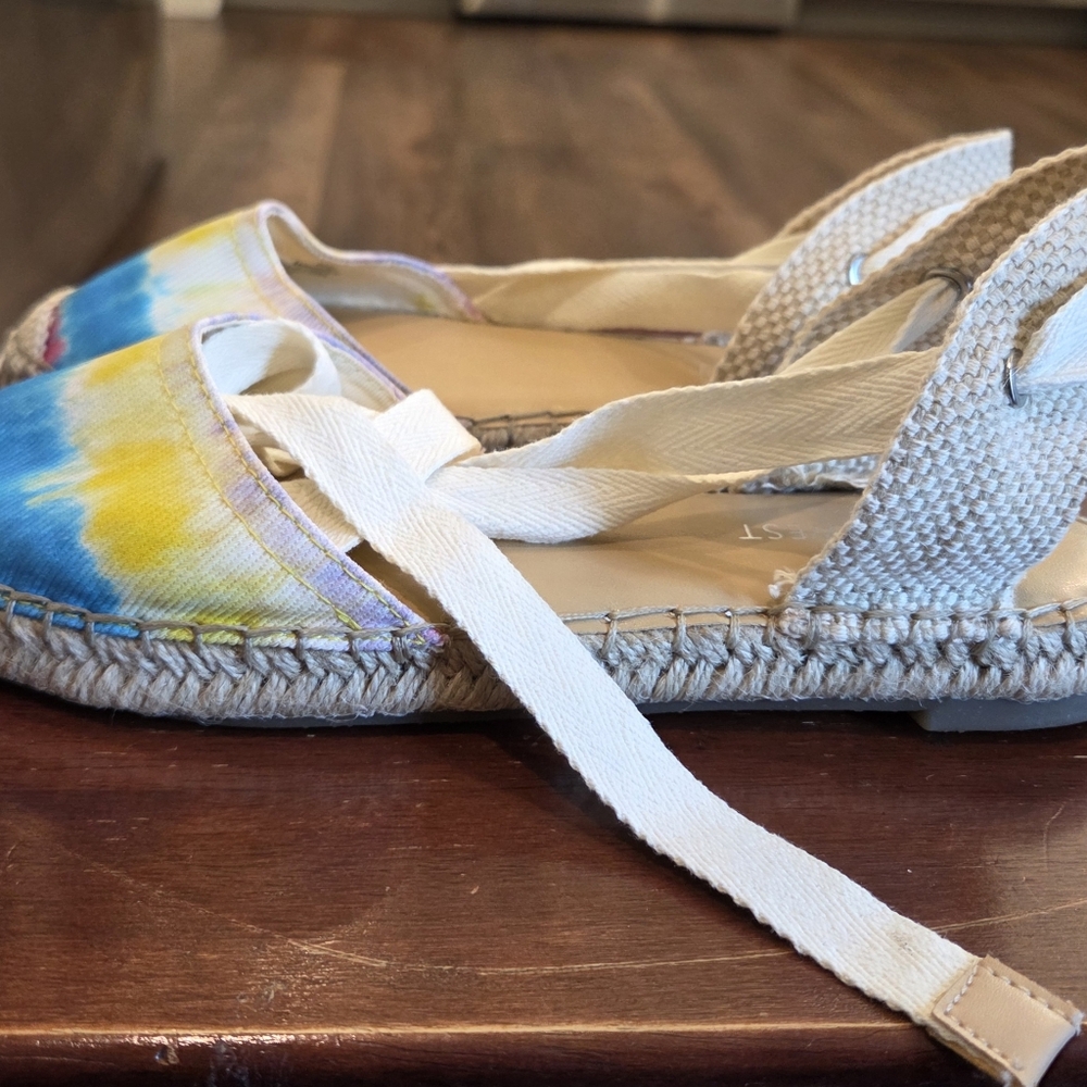 Women's Nine West Colorful Tie-Dye Espadrille Flats - Picture 5 of 12